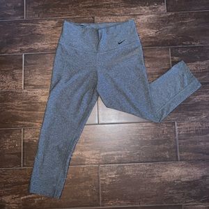 Nike grey capris leggings!!